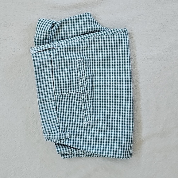 OLD NAVY | Set of Shorts, Black & White Ikat/ Blue & White Gingham - Picture 7 of 13